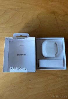 Samsung Galaxy Buds 2 - Bílé - 3