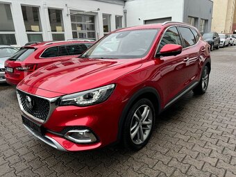 MG EHS PHEV Luxury 1.5 190kW AUT. 79tkm Panorama Virtual - 3