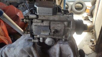 Naftové čerpadlo Ford - 3