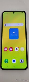 Samsung Z Flip 4 5G 8/128GB Grey - 3