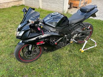 Suzuki GSXR 750 - 3