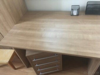 Kancelářský stůl ve skvělém stavu, s šuplíkovým kontejnerem - 3