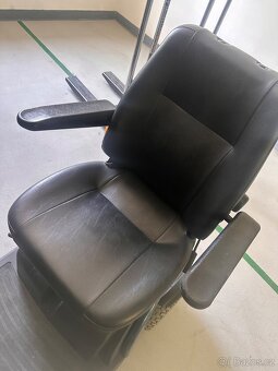 Elektrický invalidní skútr - 3