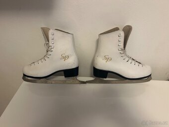 Damske brusle CCM , vel. 40 - 3