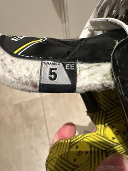 Prodám hokejové brusle Bauer M30 Supreme - 3