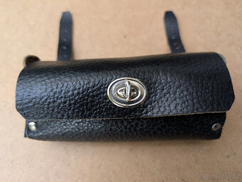 Kožená brašna na kolo Favorit - lepící sada - 3