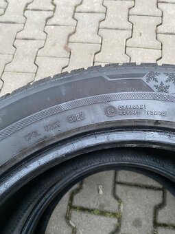 235/55/18 zimní - 3