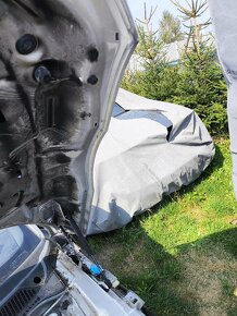 Kapota Audi TT 8n, stribrna - 3