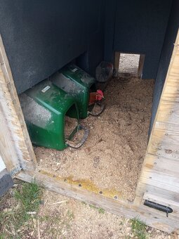 Kurník + slepice - 3