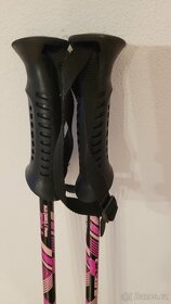 Téměř nové lyžařské hůlky - vel. 105 cm - 3