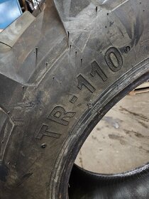 Traktorová pneu starmaxx 380/85 R30 - 3
