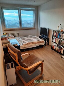 Pronájem bytu 1+1 30 m Šestajovická, Praha - Hloubětín. - 3