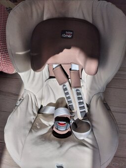 Autosedačka Römer Britax - 3