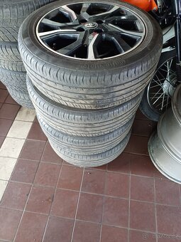 ORIGINÁL ALU KOLA +PNEU TOYOTA 4X100 - 3