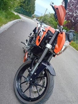 KTM DUKE 125 - 3