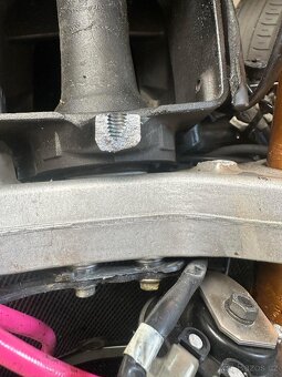 Yamaha R1 - 3