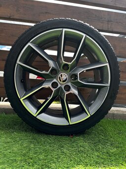 Alu kola 5x112 r18 s pneu (gemini) - 3
