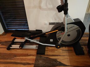 BH Fitness FDC20 Studio TFT Top stav - Eliptický trenažer - 3