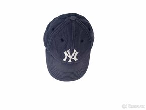 NY kšiltovka na 5-12 let,. - 3