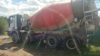 Beton mix 9m3 Liebherr z IVECO 8x4 - 3