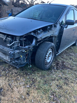 Honda Stream 2.0 i-Vtec ND - 3