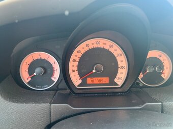 Kia Ceed 1,4 - 3