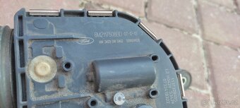 motorek zadního strerace Ford S Max - 3