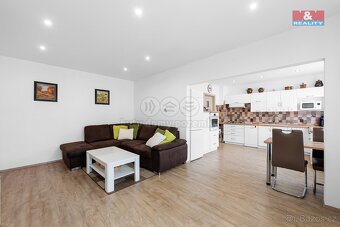 Prodej bytu 3+1, 73 m², Chlumec, ul. Skřivánčí - 3