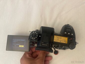 Panasonic Lumix G9 - 3