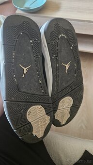 Jordan 4 - 3