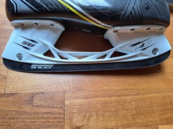 brusle CCM Super Tacks AS1 vel. EUR 48 D - 3