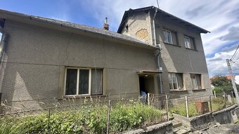 Prodej rodinného domu 180m2 s rozlehlým pozemkem 1270m2 u Ol - 3