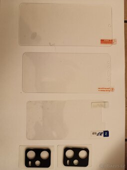 Mobily+příslušenství - 3