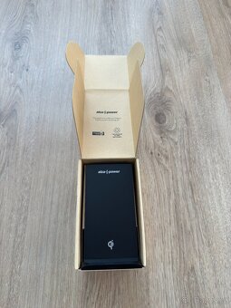 Bezdrátová nabíječka AlzaPower WF220 - NEPOUŽITÁ, NOVÁ - 3