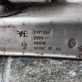 Žehlička a plotýnka - 3