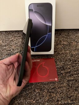 Apple iPhone 16 Pro 256gb Black Titan. TOP STAV, ROK ZARUKA - 3