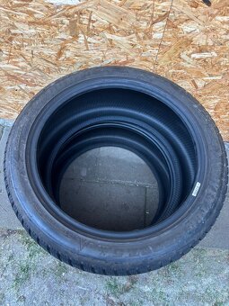 235/45R18 zimní pneu 2x8,5mm - 3