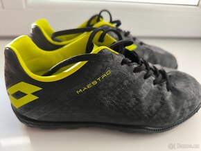 Fotbal turfy vel. 35 - 3