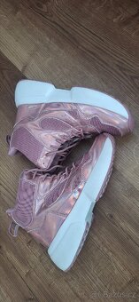 Dívčí/dámská obuv - 3
