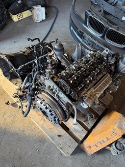 bmw e87 118d black sapphire metallic - 3