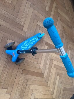 Mini Micro Deluxe Ice Blue scooter - 3