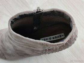 Semišové dámské boty šedohnědé na nízkém podpatku vel 40 - 3