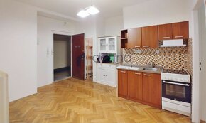 Pronájem bytu 2+kk, 56m2, 4.p., ulice Přemyslovská,  Praha 3 - 3