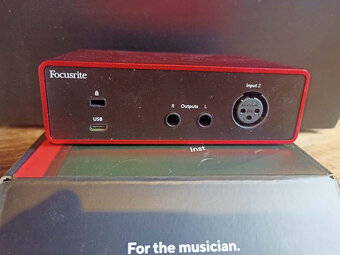 Focusrite scarlett solo + Behringer TUBEULTRAGAIN MIC500USB - 3
