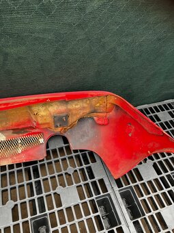 Zadní nárazník Ford Escort - 3
