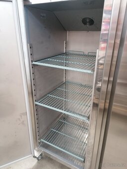 Dvoudvéřová lednice Maxima 1200l - 3