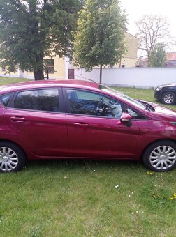 Ford Fiesta 1.2516v 60kw rok 2010 Trend - 3