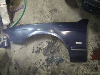 L přední blatník BMW E39 - 3