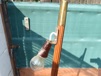 Starožitná vyřezávaná dřevěná podlahová lampa - 3