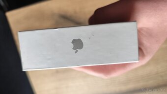 Apple Airpods (2017) - 3